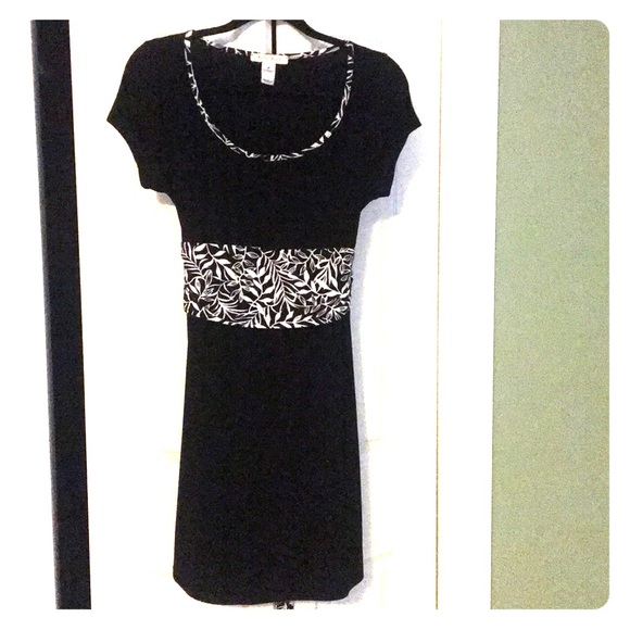 White House Black Market Dress - Picture 1 of 3